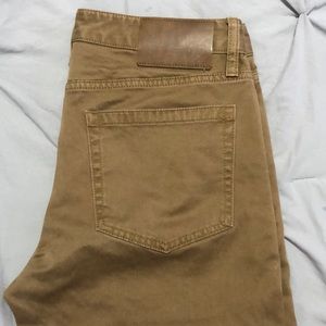 Mens Vineyard Vines pants - dark khaki 30x32, no rips, stains, or tears